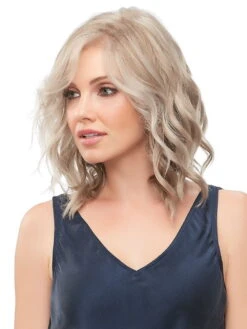 Julianne Petite | Synthetic Lace Front Wig (HT) -Gabor Store 0000 Julianne Gray 101F48T MAIN e7d5fc99 5469 43ef ad13 ca6459c052de