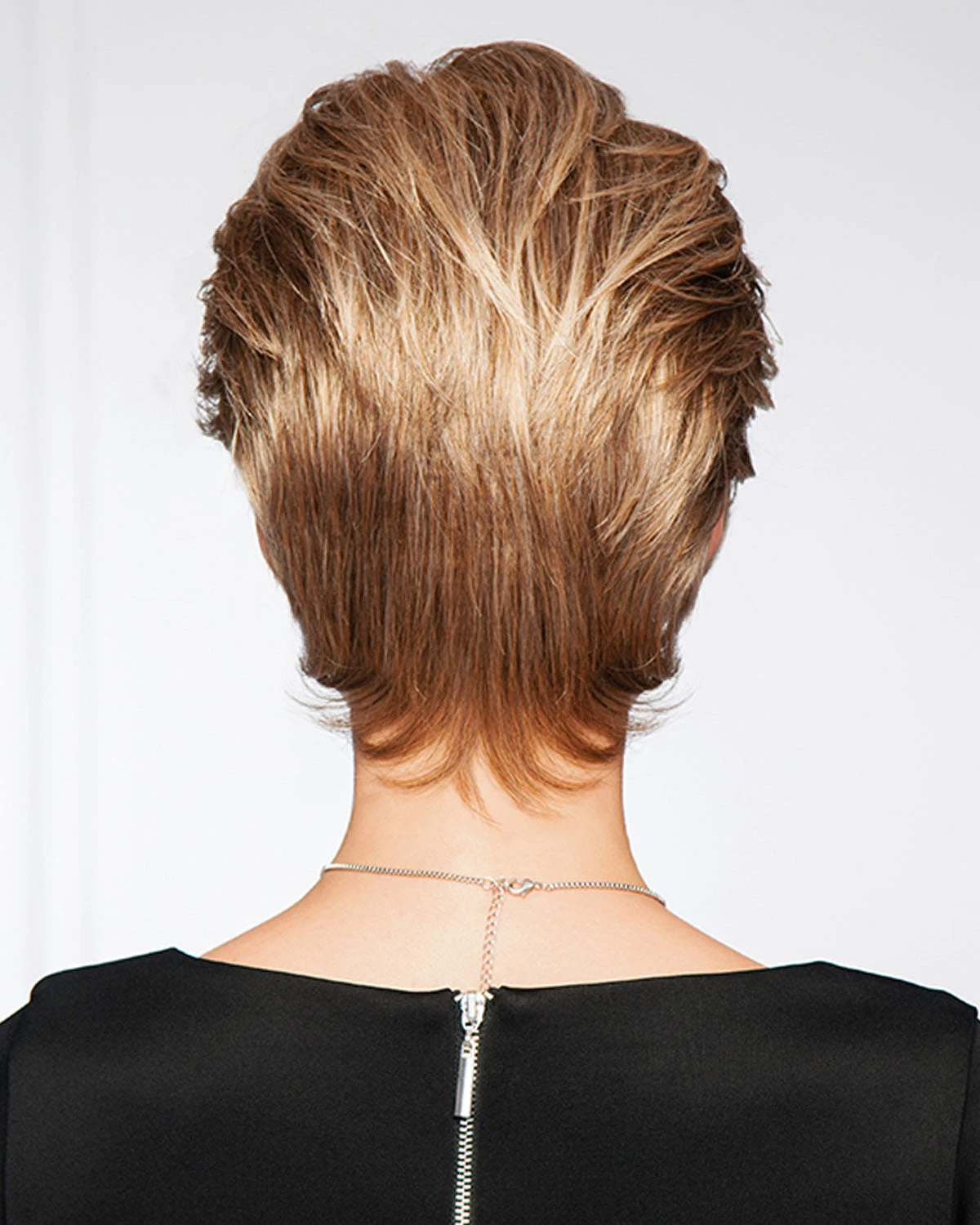 Upscale | Lace Front & Monofilament Synthetic Wig By Gabor 6 Upscale | Lace Front & Monofilament Synthetic Wig By Gabor - Image 4