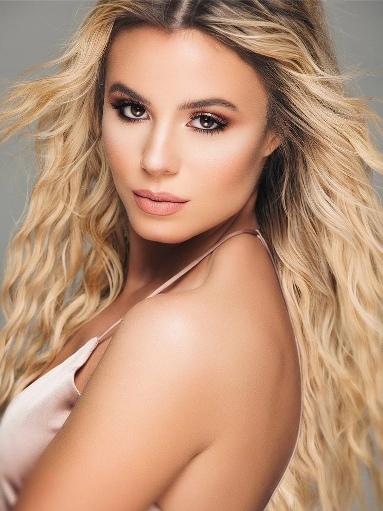 20" Human Hair Extensions Kit (10 Piece) | Clip In 7 20" Human Hair Extensions Kit (10 Piece) | Clip In - Image 5