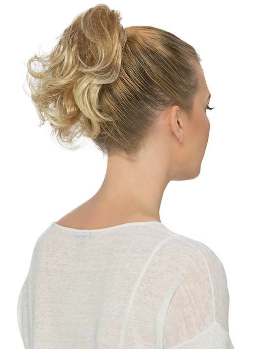 Ponytail Spring Clip | Synthetic Clip On Hairpiece 5 Ponytail Spring Clip | Synthetic Clip On Hairpiece - Image 3