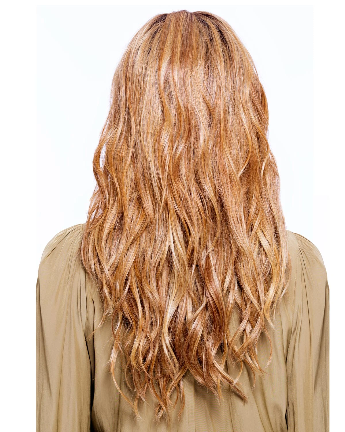 California Beach Waves | Lace Front & Monofilament Top Synthetic Wig By TressAllure 6 California Beach Waves | Lace Front & Monofilament Top Synthetic Wig By TressAllure - Image 4