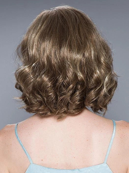 Kylie | Synthetic Wig 7 Kylie | Synthetic Wig - Image 5